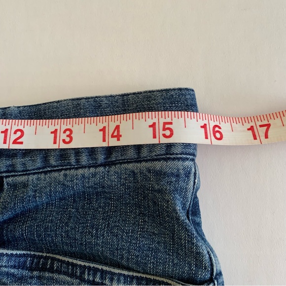 Ralph Lauren, Denim jean shorts with butterfly decals. size 6. Colorful.… - Picture 7 of 8